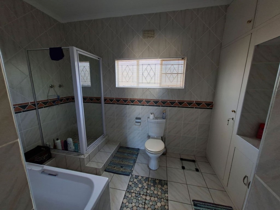 3 Bedroom Property for Sale in Vredendal Western Cape